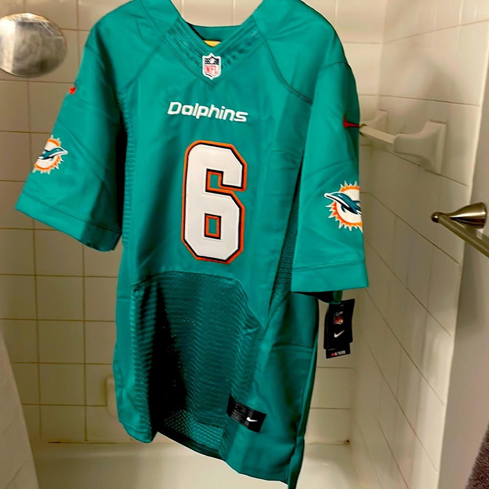 Nike NFL Jersey- Miami Dolphins -Cutler #6-Size 48 EUC,New W/Tags.Durable fabric